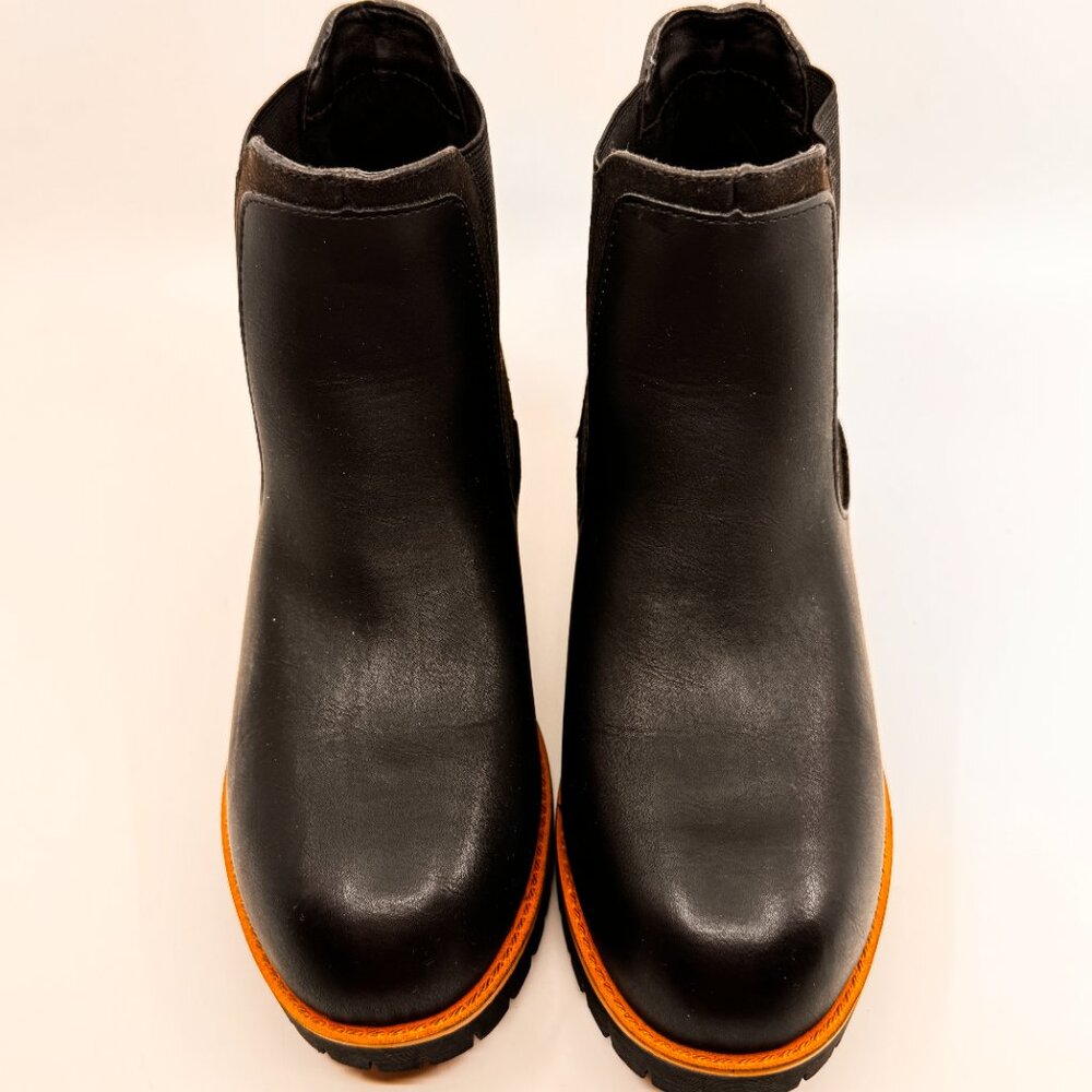 Amore Women Black Elastic sides Beige Trim Shift Ankle Boots 8W 2.5" Round Blooc
